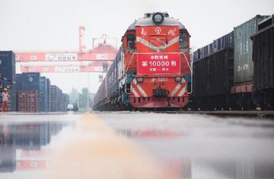 湖北省與“一帶一路”沿線國家和地區貿易快速發展